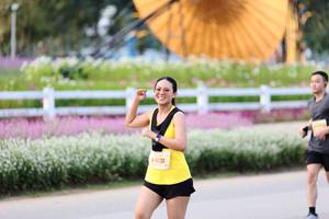 BIB: 
                            <button type="button" onclick="openModal(27852225)" class="btn btn-primary btn-sm float-right btn-popup" data-toggle="modal" data-target=".modal-high-quality">
                        <i class="fas fa-shopping-cart"></i> Add to Cart
                    </button>
                                            <button type="button" onclick="isThisMe(27852225, true)" class="btn btn-success btn-sm float-right btn-popup btn-isme hidden" data-toggle="tooltip" data-placement="bottom" title="นี่คือรูปของคุณใช่ไหม คลิกที่นี่เพื่อเอาเข้าอัลบั้ม">
                        <i class="fas fa-plus"></i> Add to album
                    </button>
                    <button type="button" onclick="isThisMe(27852225, false)" class="btn btn-warning btn-sm float-right btn-popup btn-isnotme hidden">
                        <i class="fas fa-ban"></i> Remove from album
                    </button>